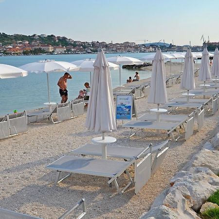 Apartment Anica Trogir Exterior foto