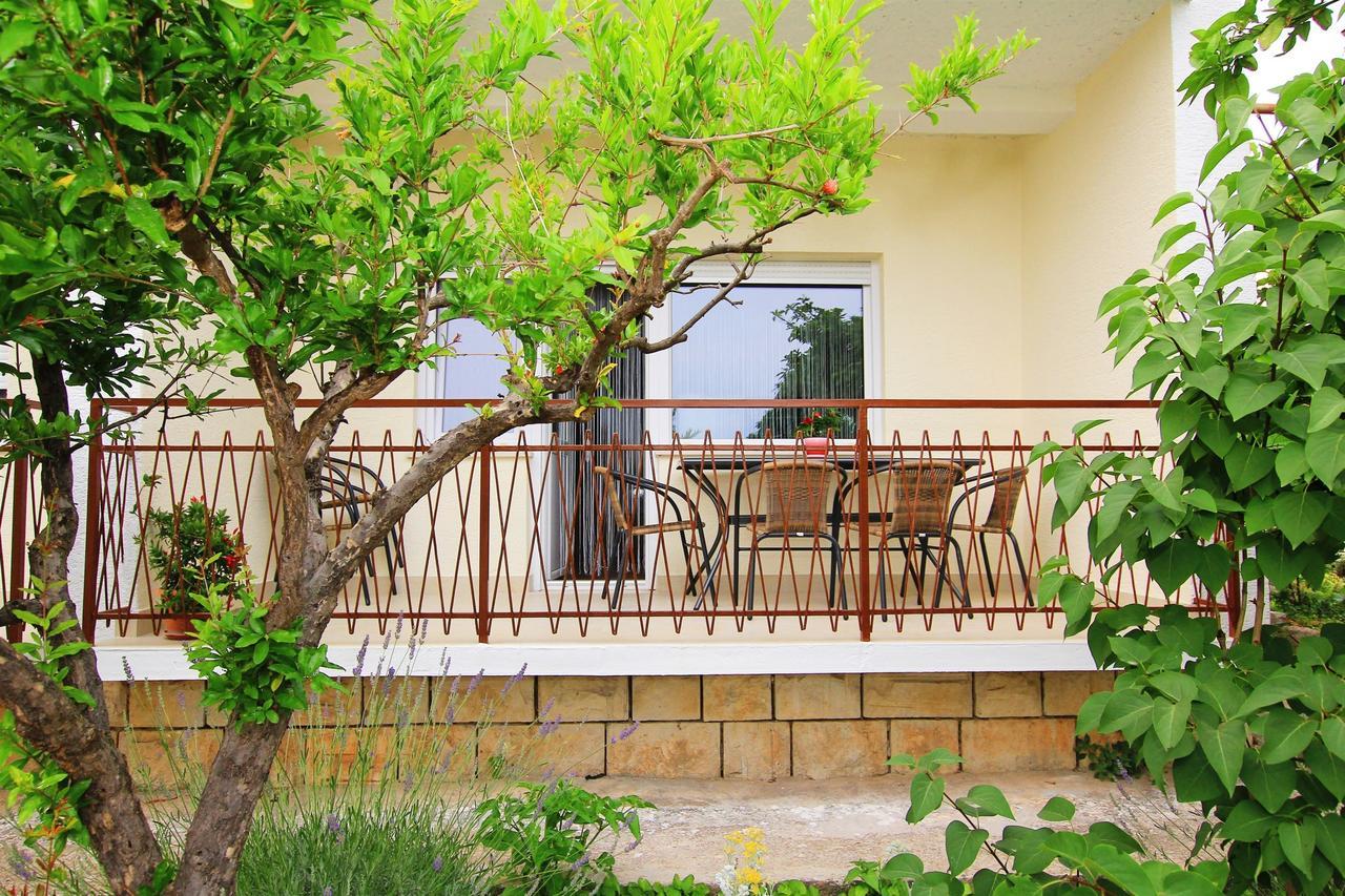 Apartment Anica Trogir Exterior foto
